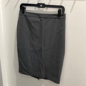Limited Gray pencil skirt